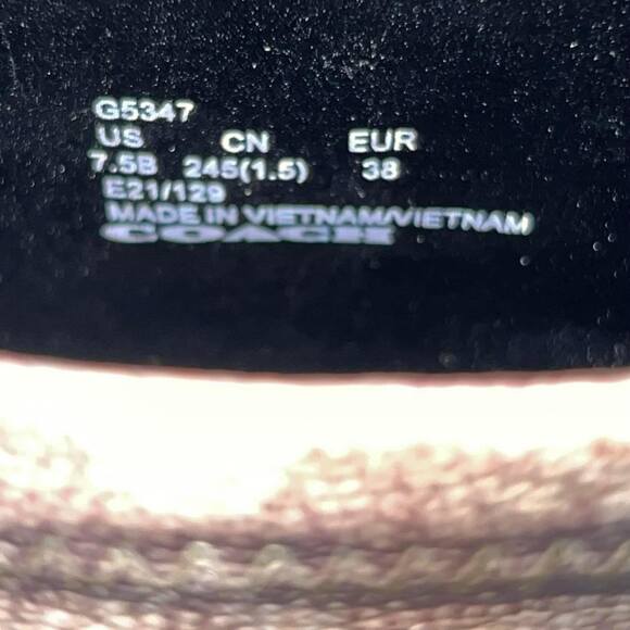 Coach Signature Margot Heeled Bootie Ankle Boots Size 7.5 New - Picture 9 of 9